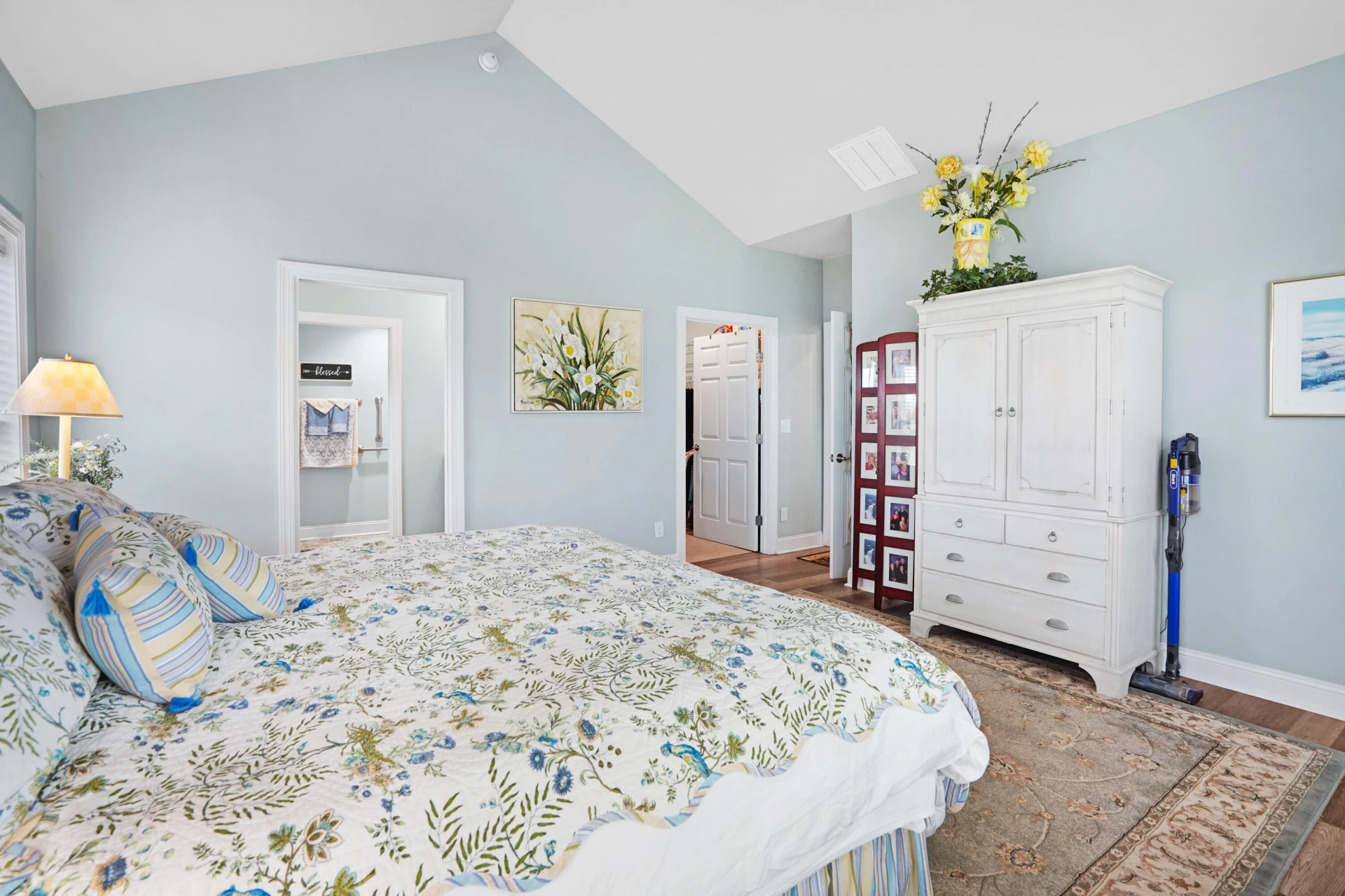1058 Eagle Crest LN - Photo 16