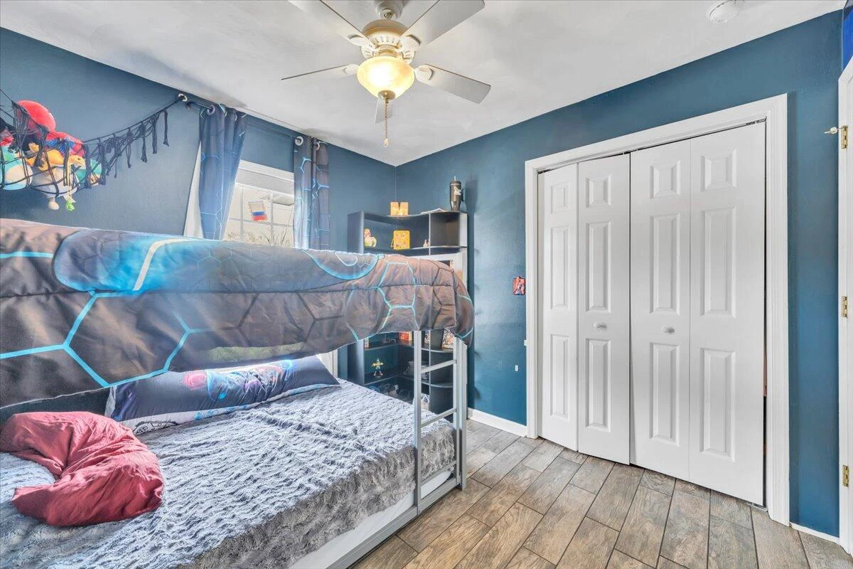 1697 Gordon AVE - Photo 23