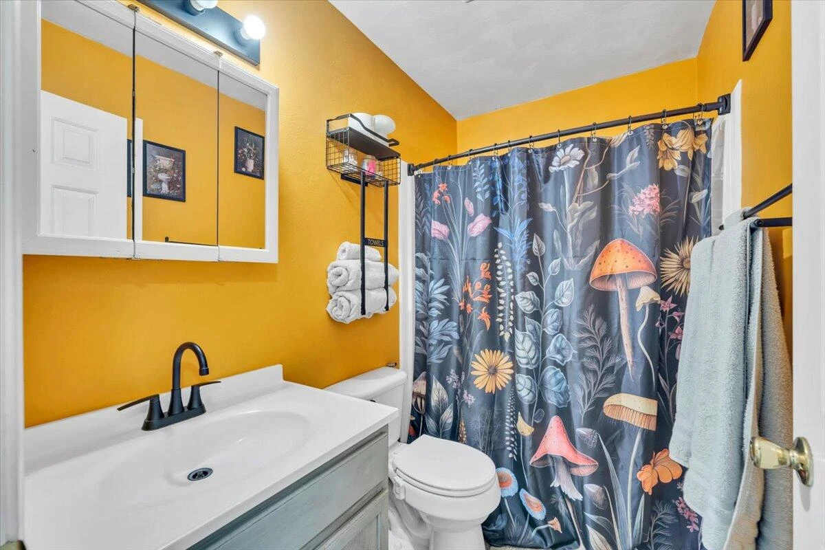 1697 Gordon AVE - Photo 24