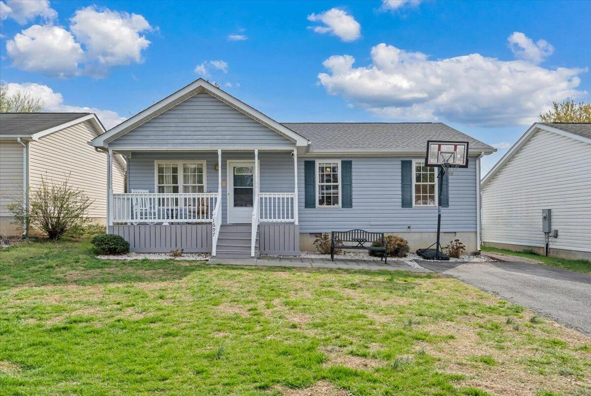 1697 Gordon AVE - Photo 33