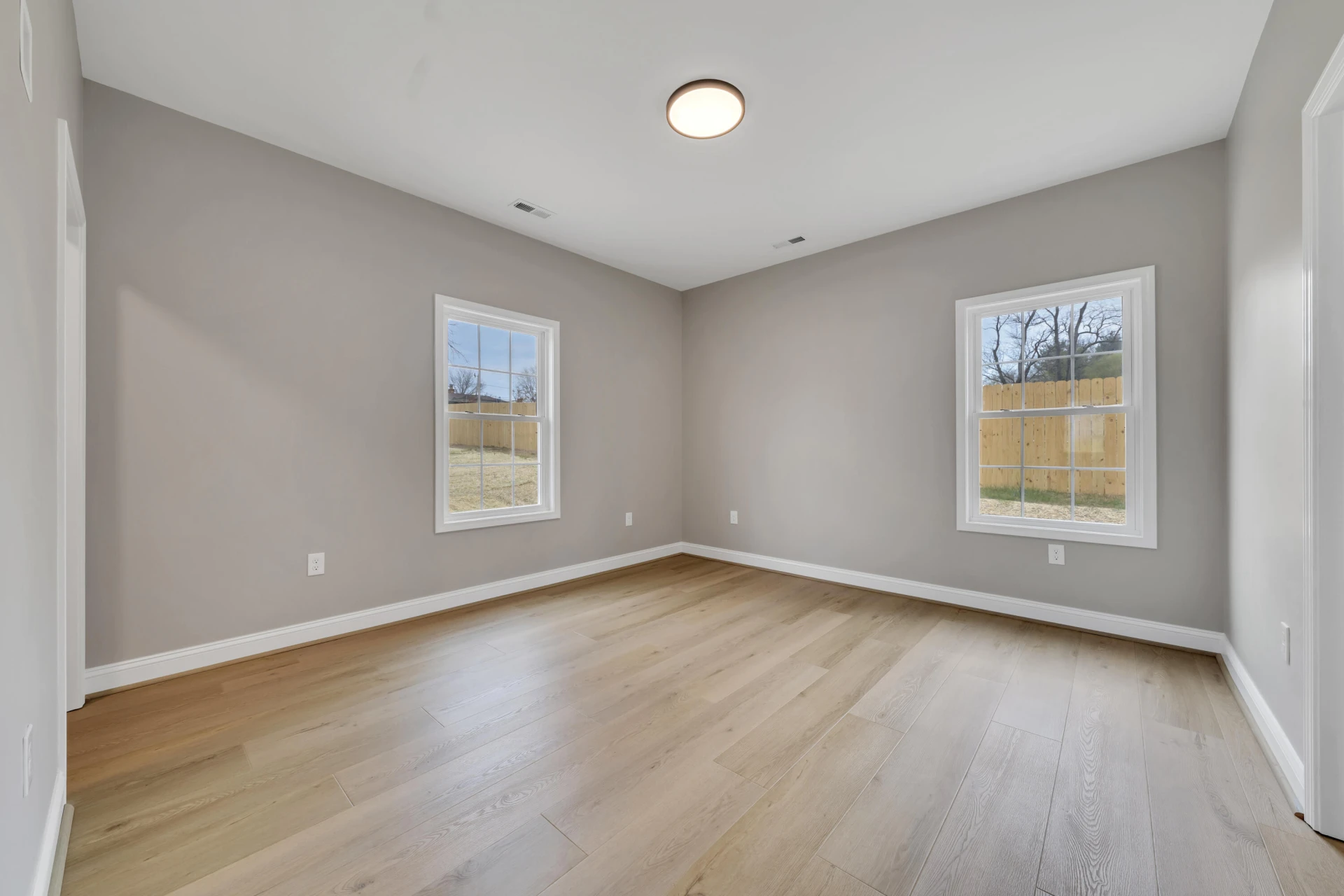 35 Rosamae DR - Photo 18