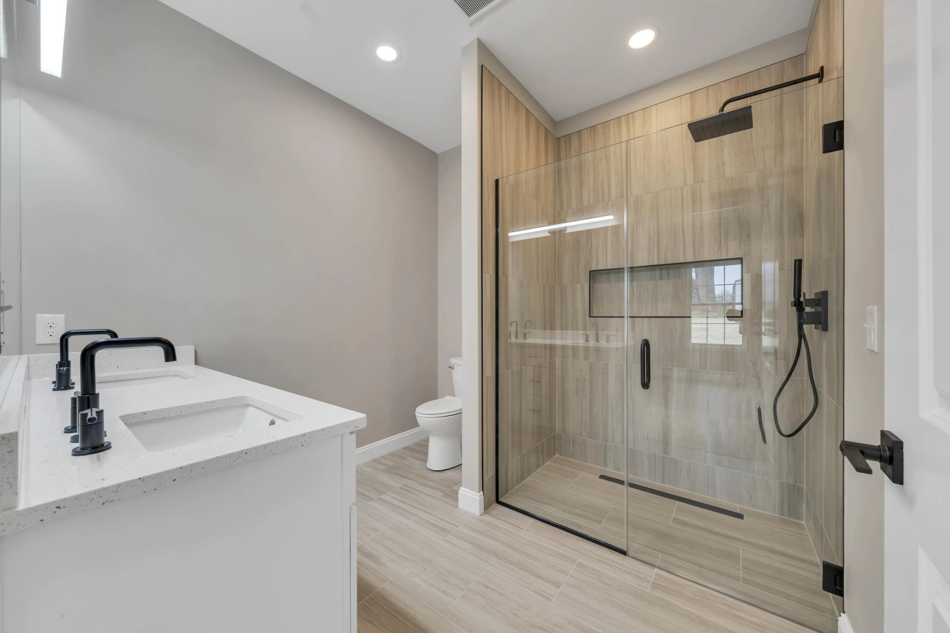 35 Rosamae DR - Photo 22