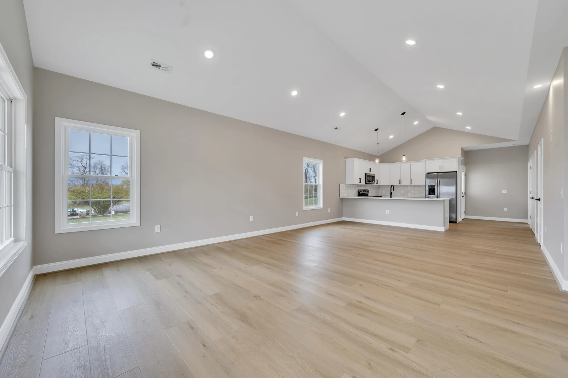 35 Rosamae DR - Photo 6