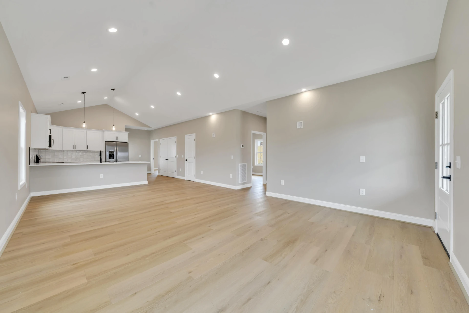 35 Rosamae DR - Photo 8