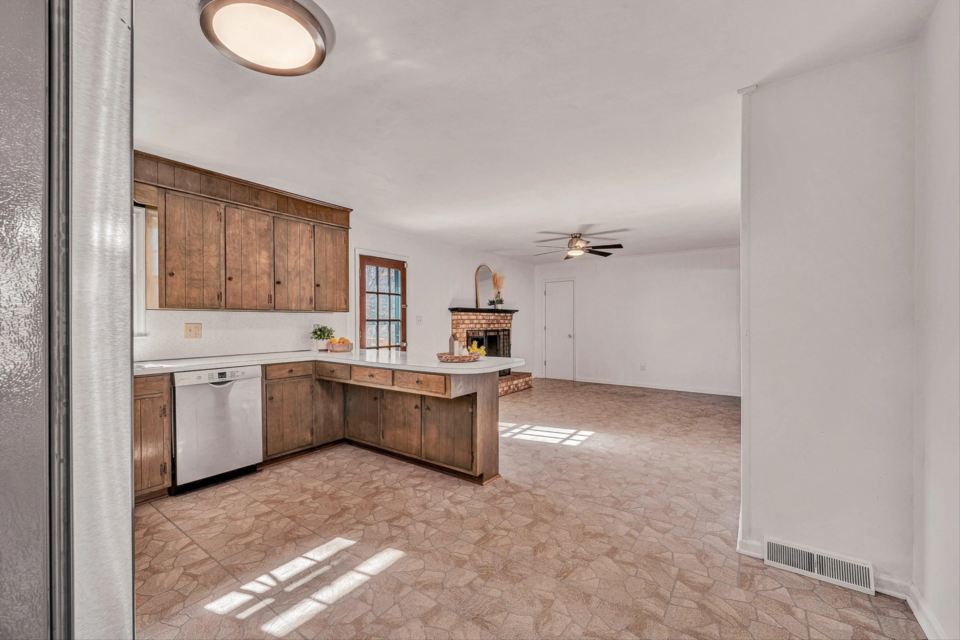5918 Green Ridge RD - Photo 12
