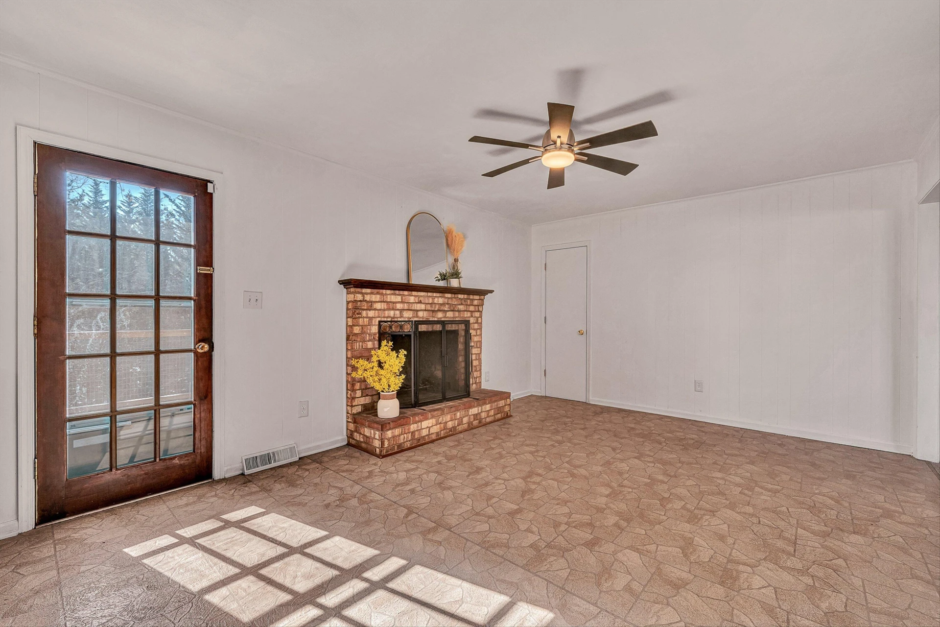 5918 Green Ridge RD - Photo 17