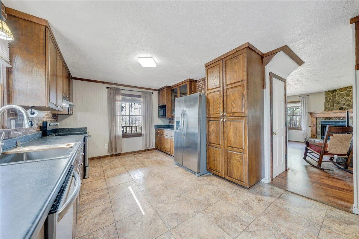 50 Mapleridge DR - Photo 13