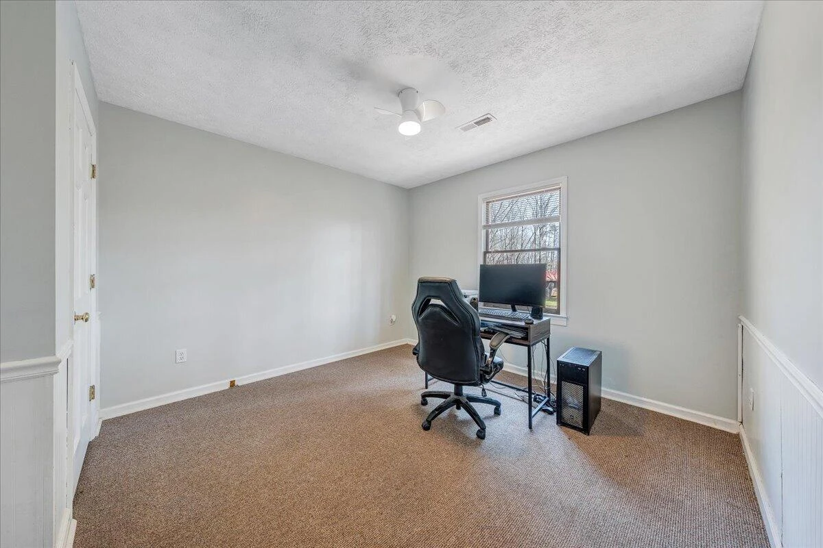 50 Mapleridge DR - Photo 26