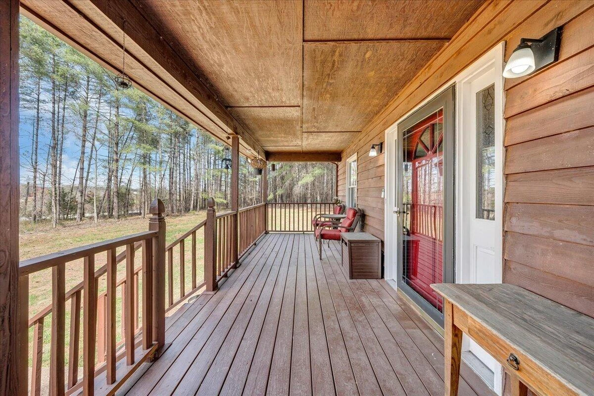 50 Mapleridge DR - Photo 7