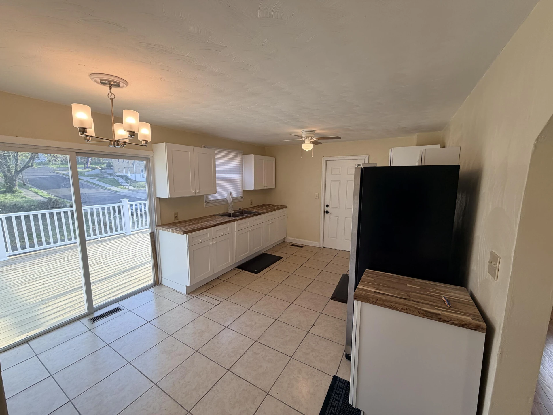 2001 Hanover AVE - Photo 11