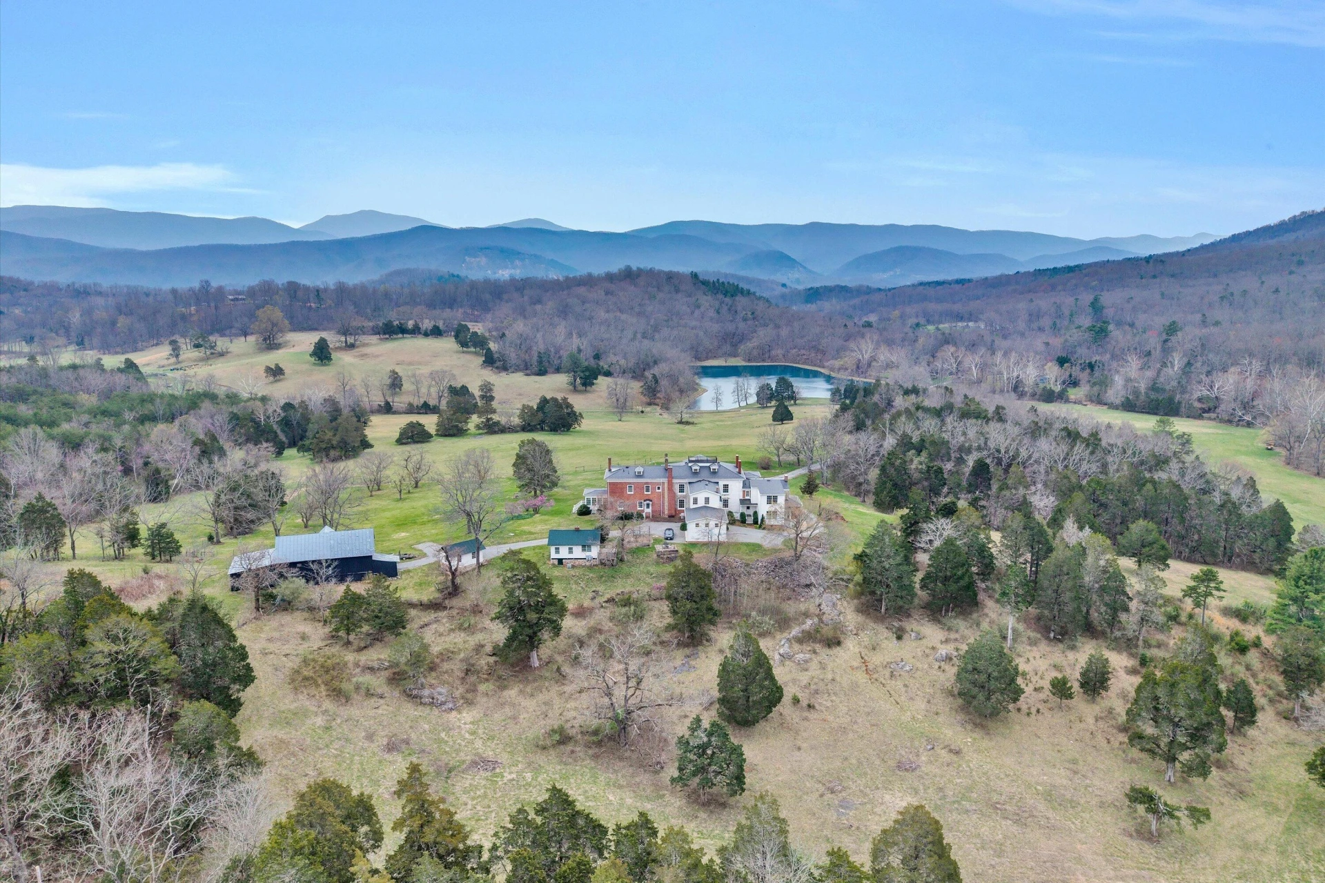 1066 Greyledge RD - Photo 14