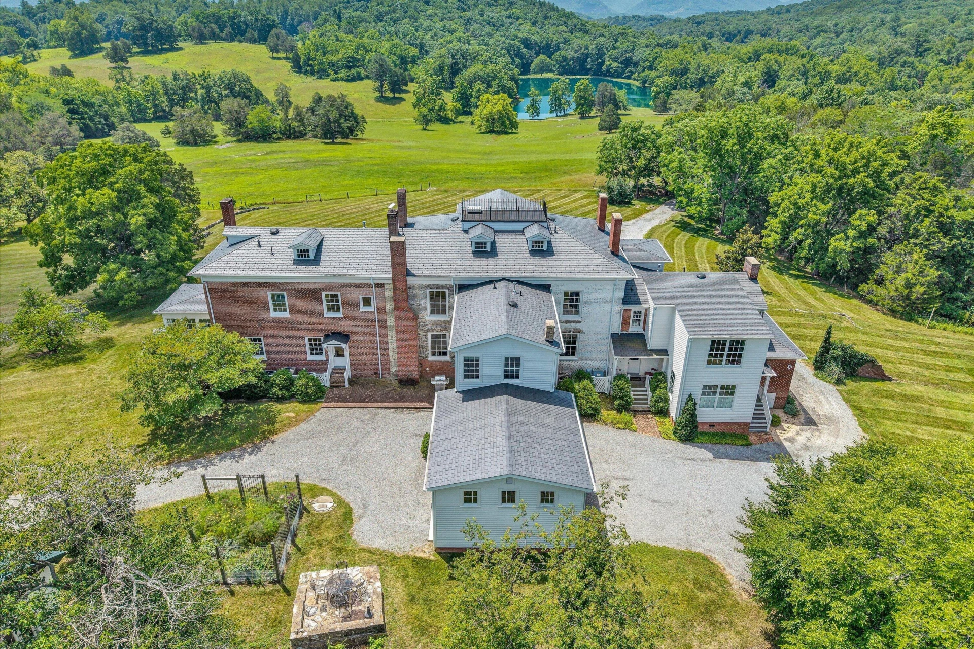 1066 Greyledge RD - Photo 113