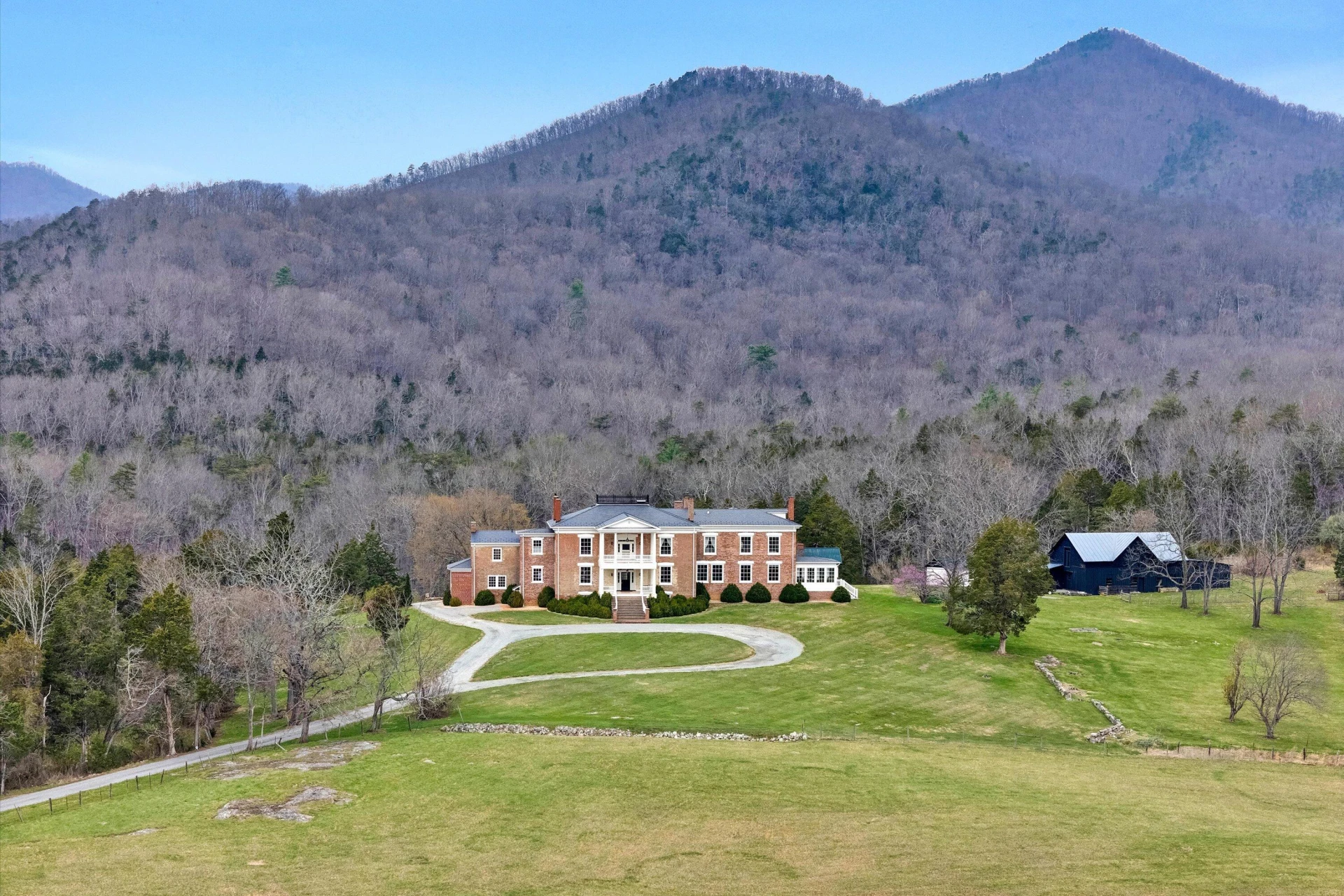 1066 Greyledge RD - Photo 18