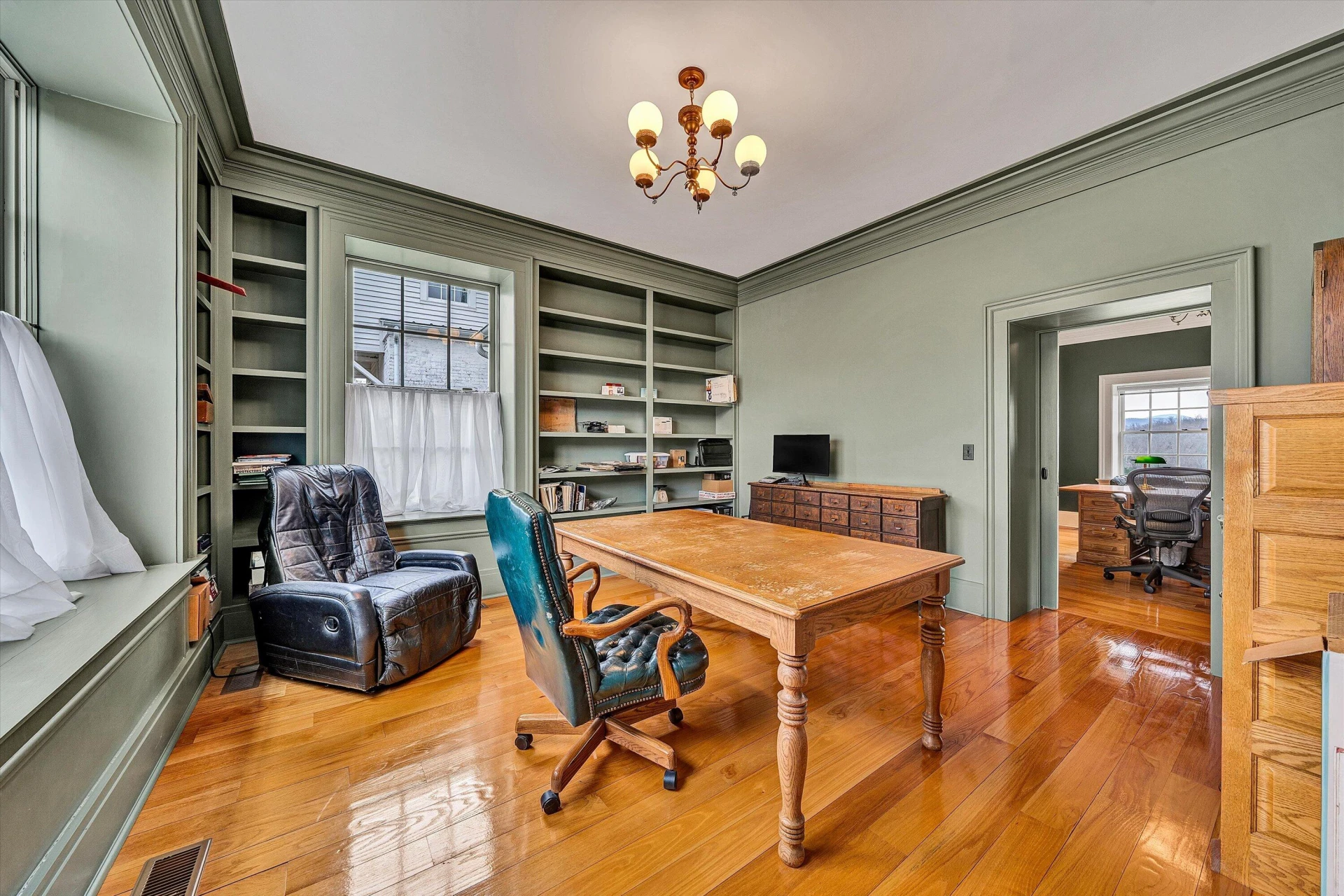 1066 Greyledge RD - Photo 35