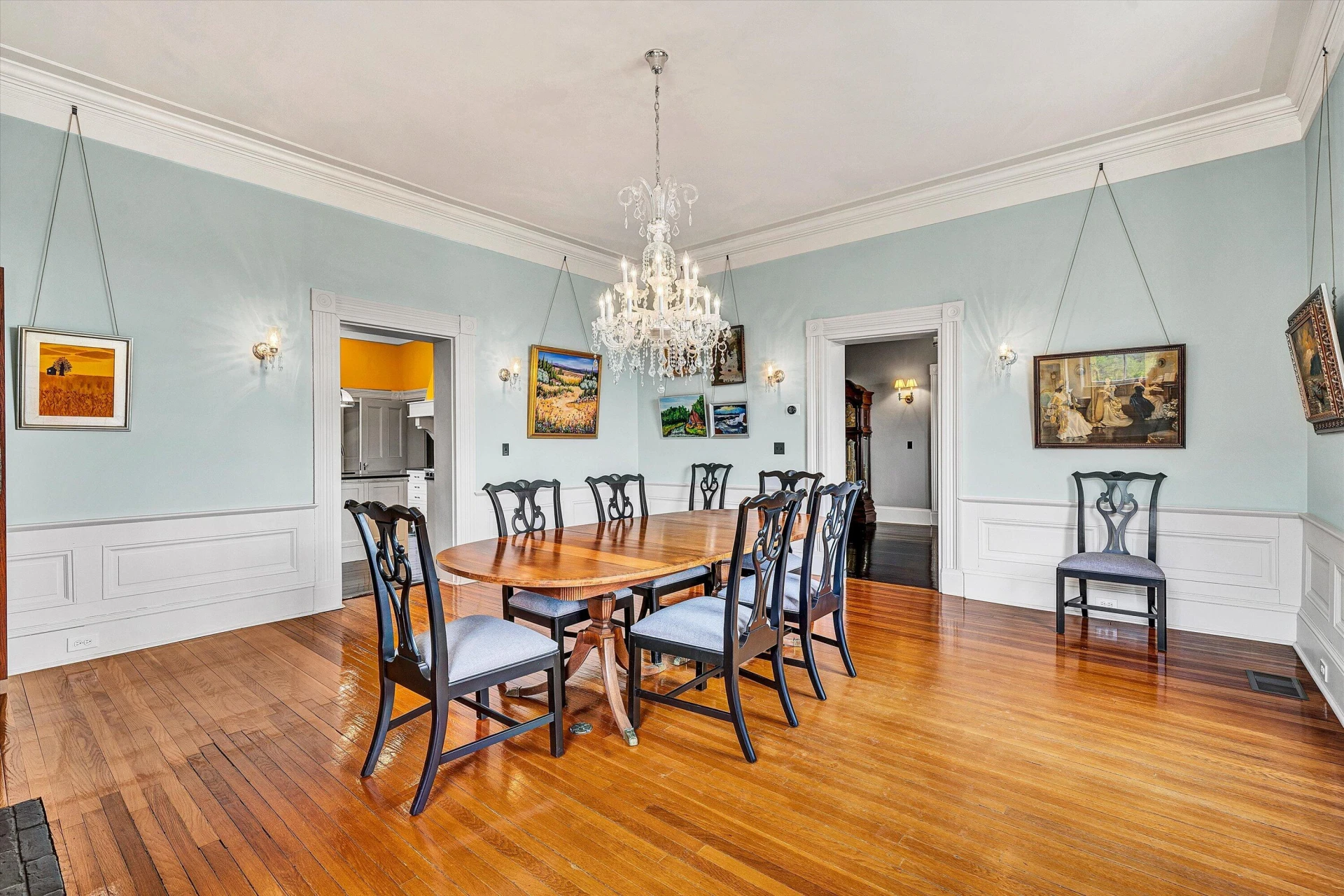 1066 Greyledge RD - Photo 10