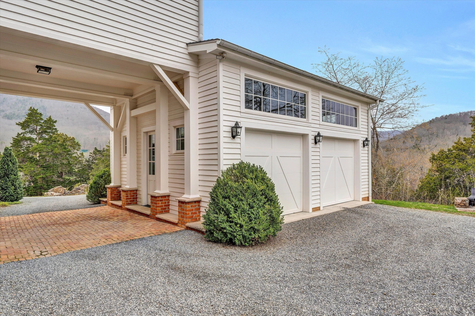 1066 Greyledge RD - Photo 65