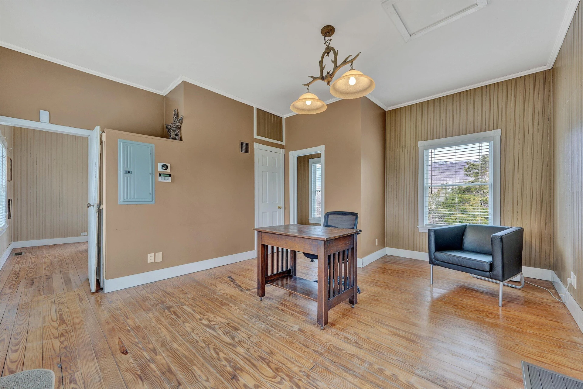 1066 Greyledge RD - Photo 68