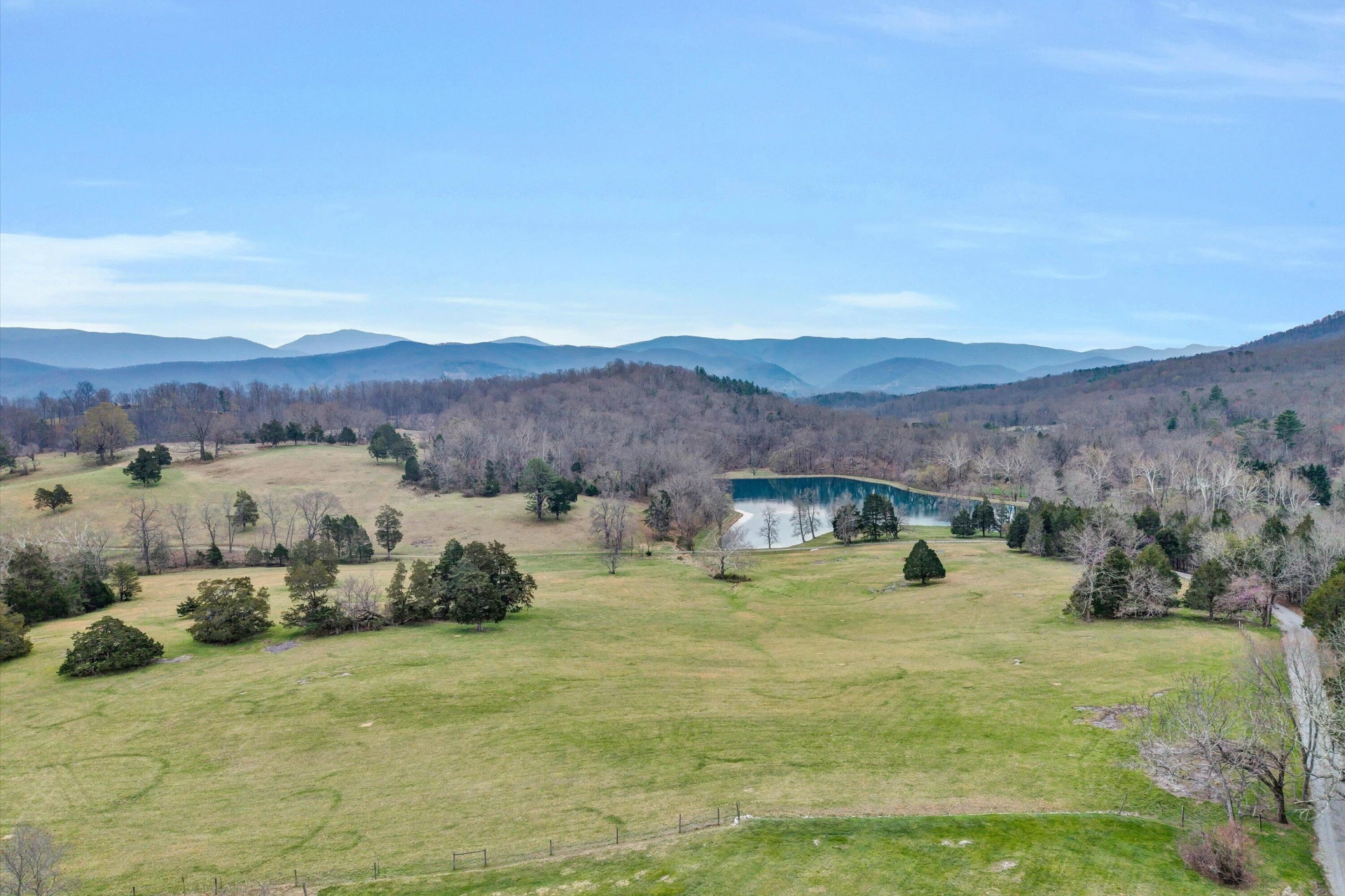 1066 Greyledge RD - Photo 75