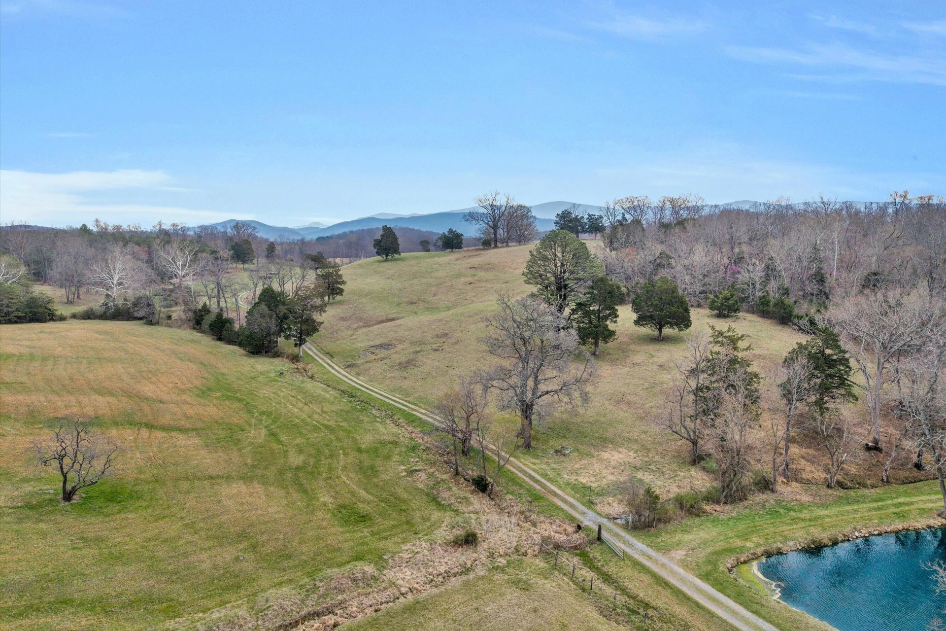 1066 Greyledge RD - Photo 84