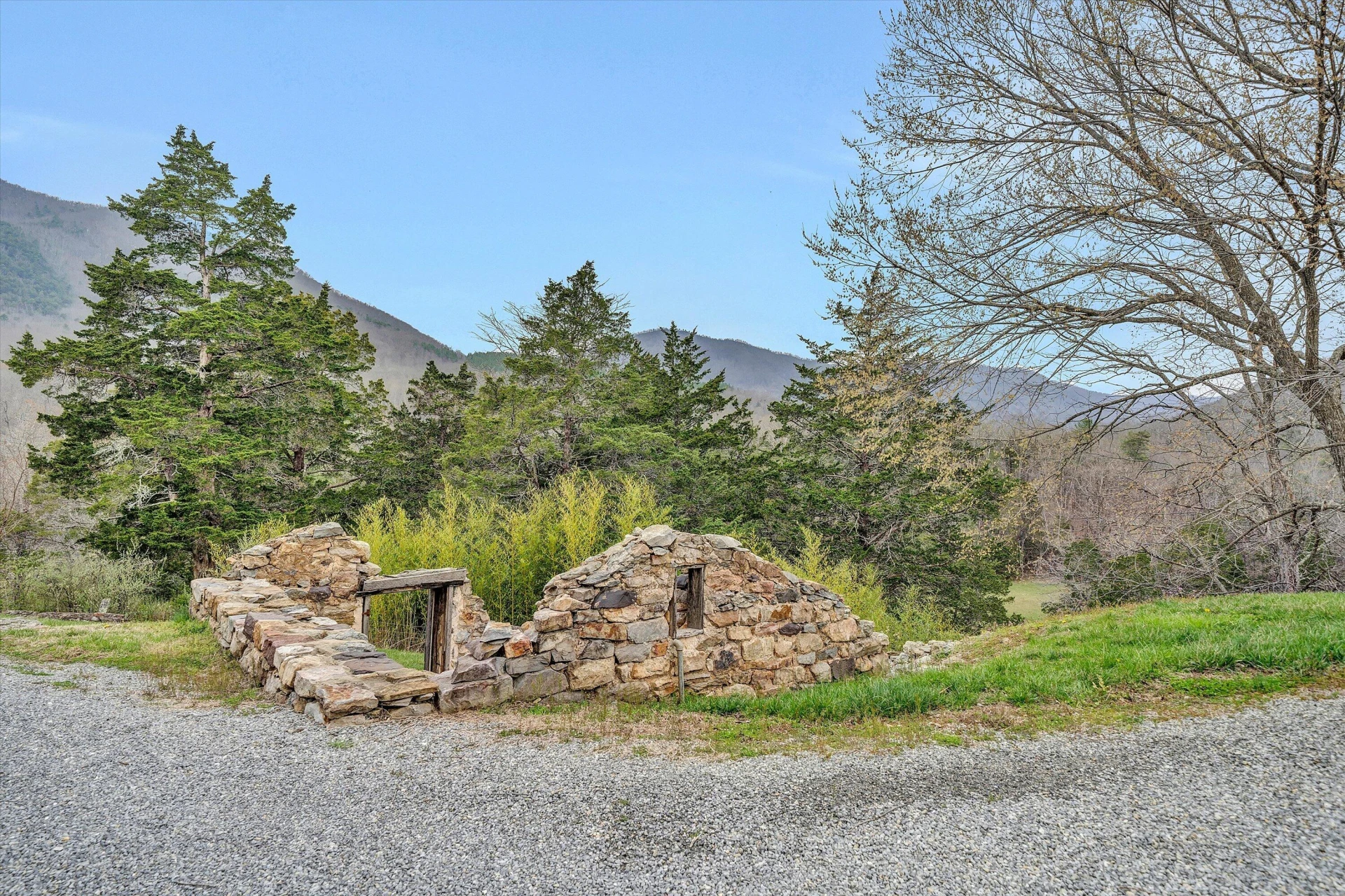 1066 Greyledge RD - Photo 87