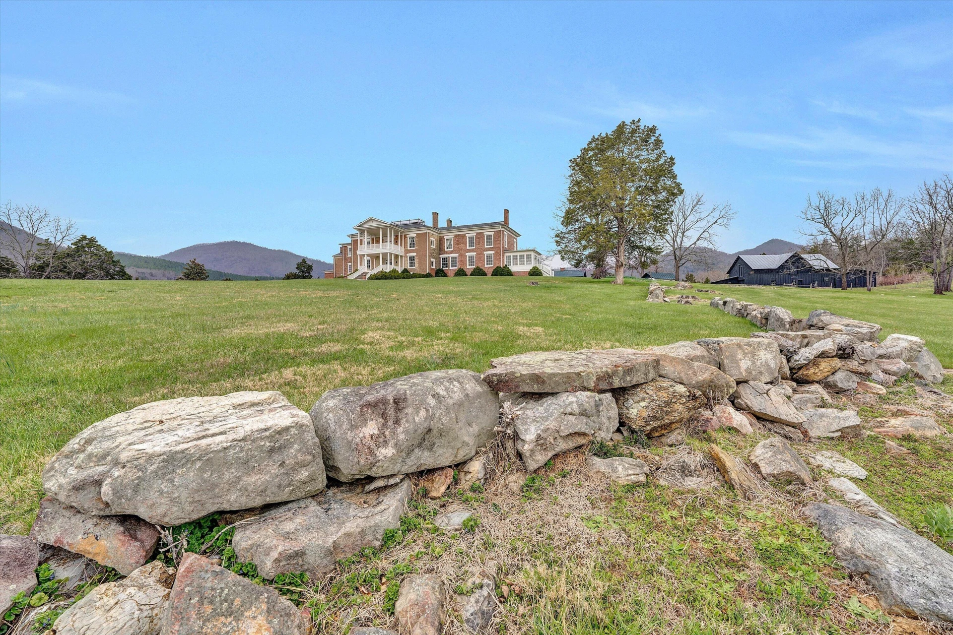 1066 Greyledge RD - Photo 120
