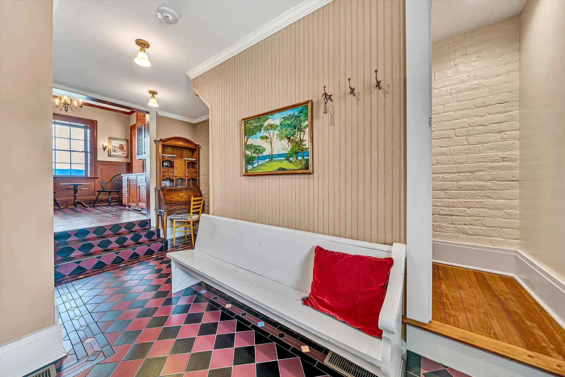 1066 Greyledge RD - Photo 37