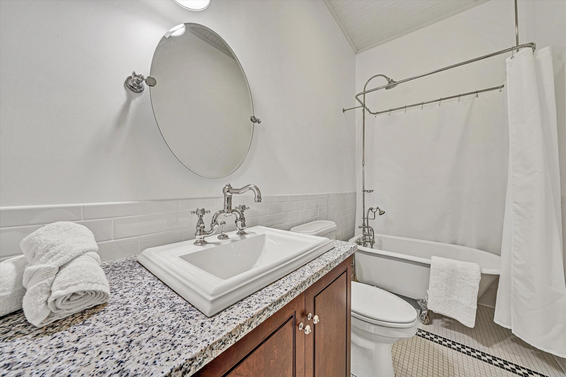 1066 Greyledge RD - Photo 76