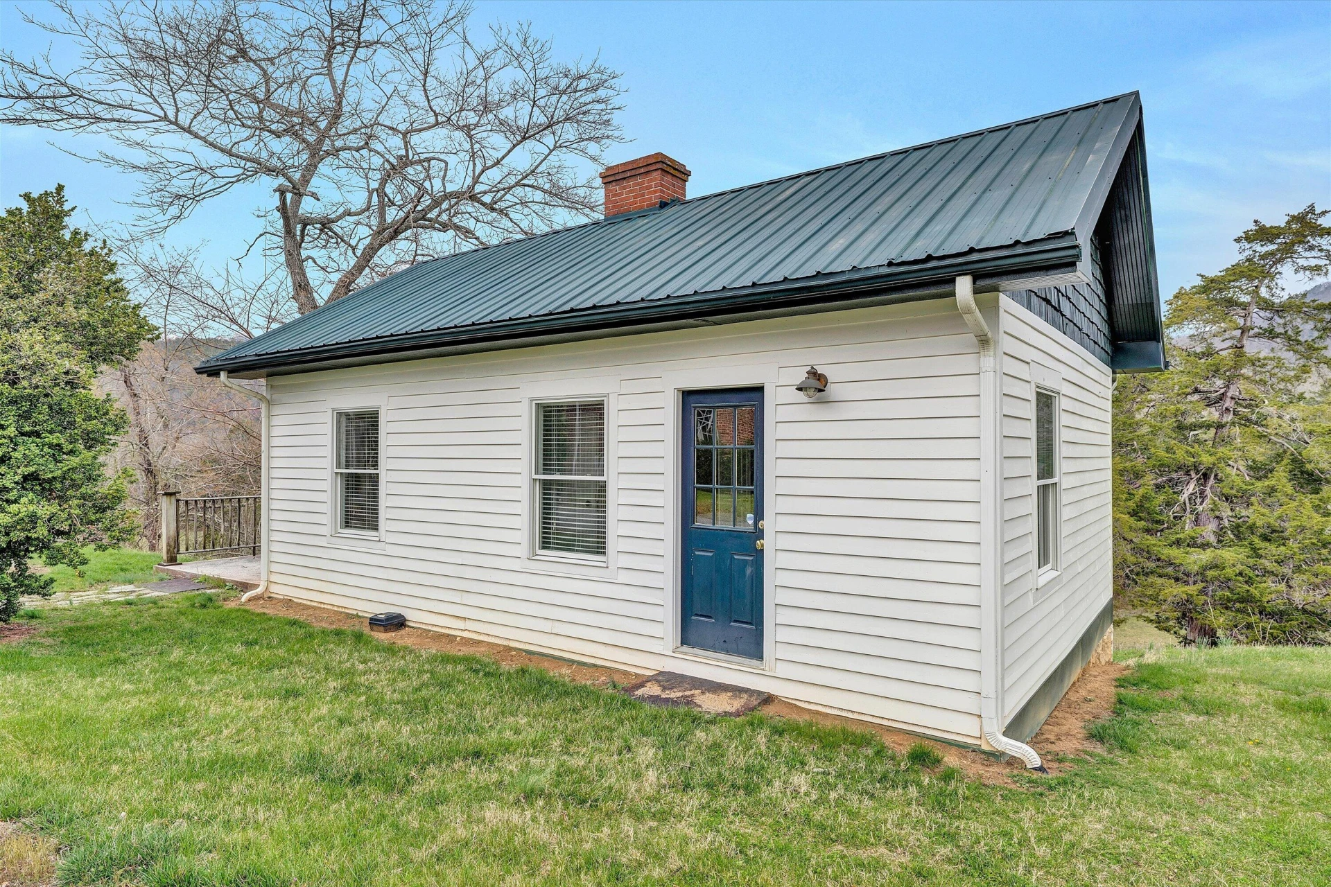 1066 Greyledge RD - Photo 83
