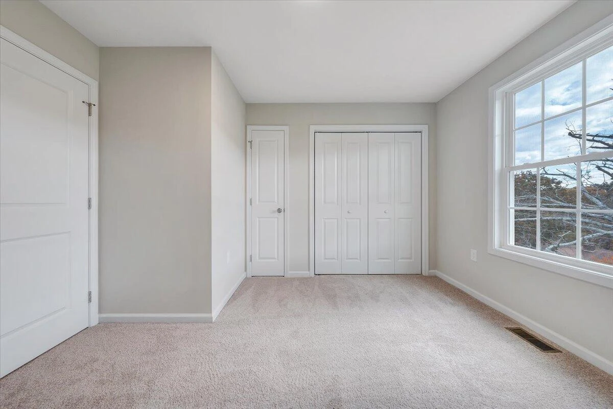 122 Parker LN - Photo 19