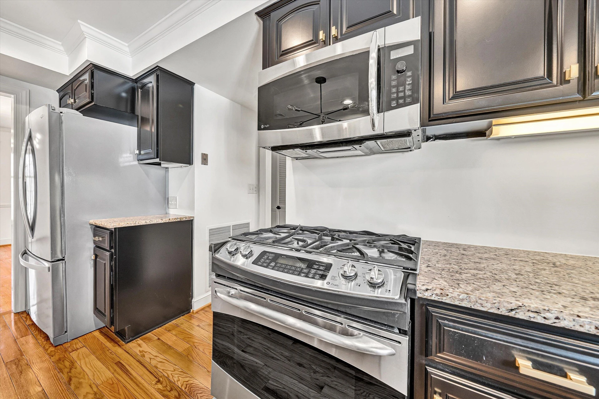 3725 Dogwood LN - Photo 18