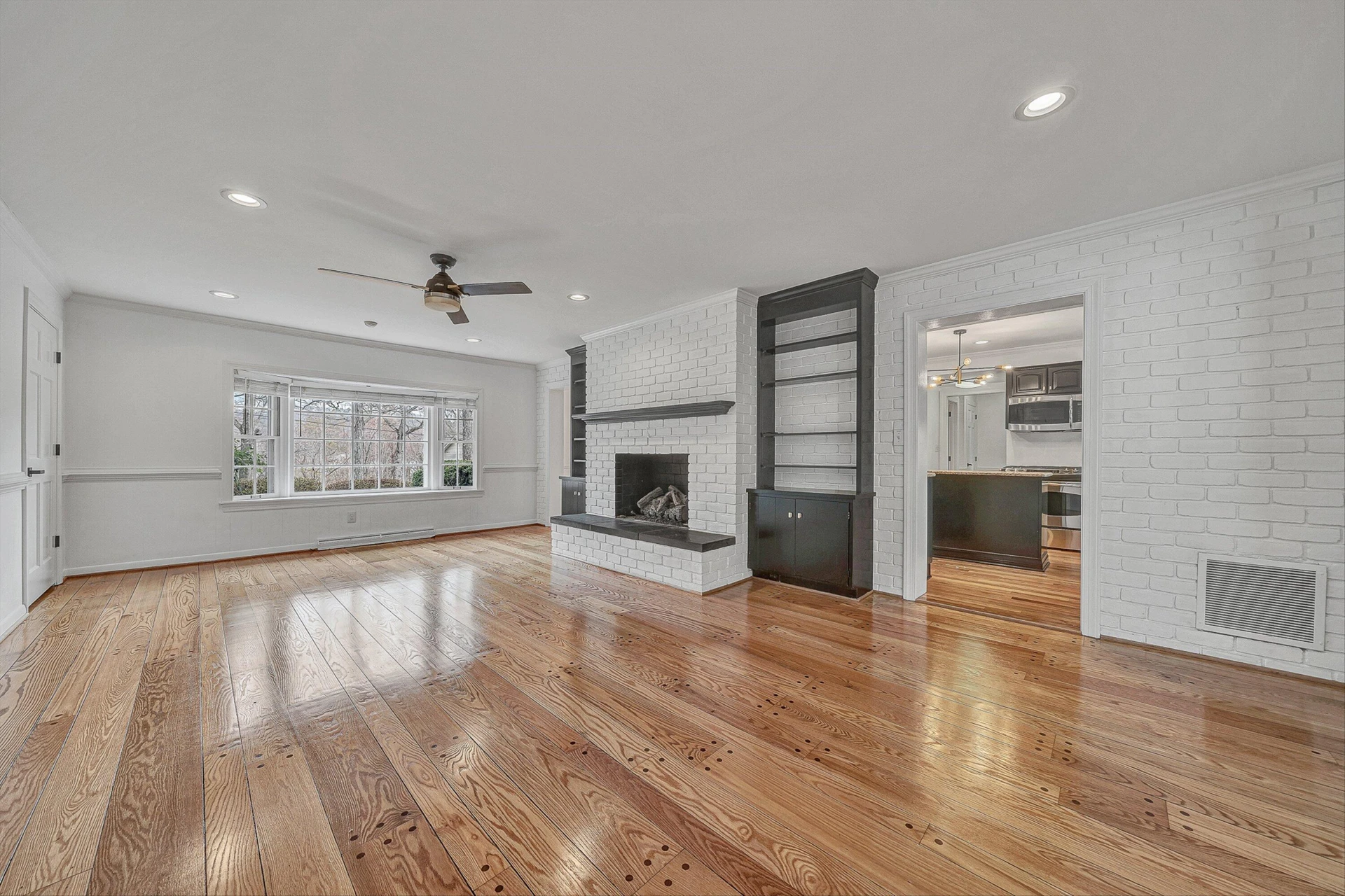 3725 Dogwood LN - Photo 25