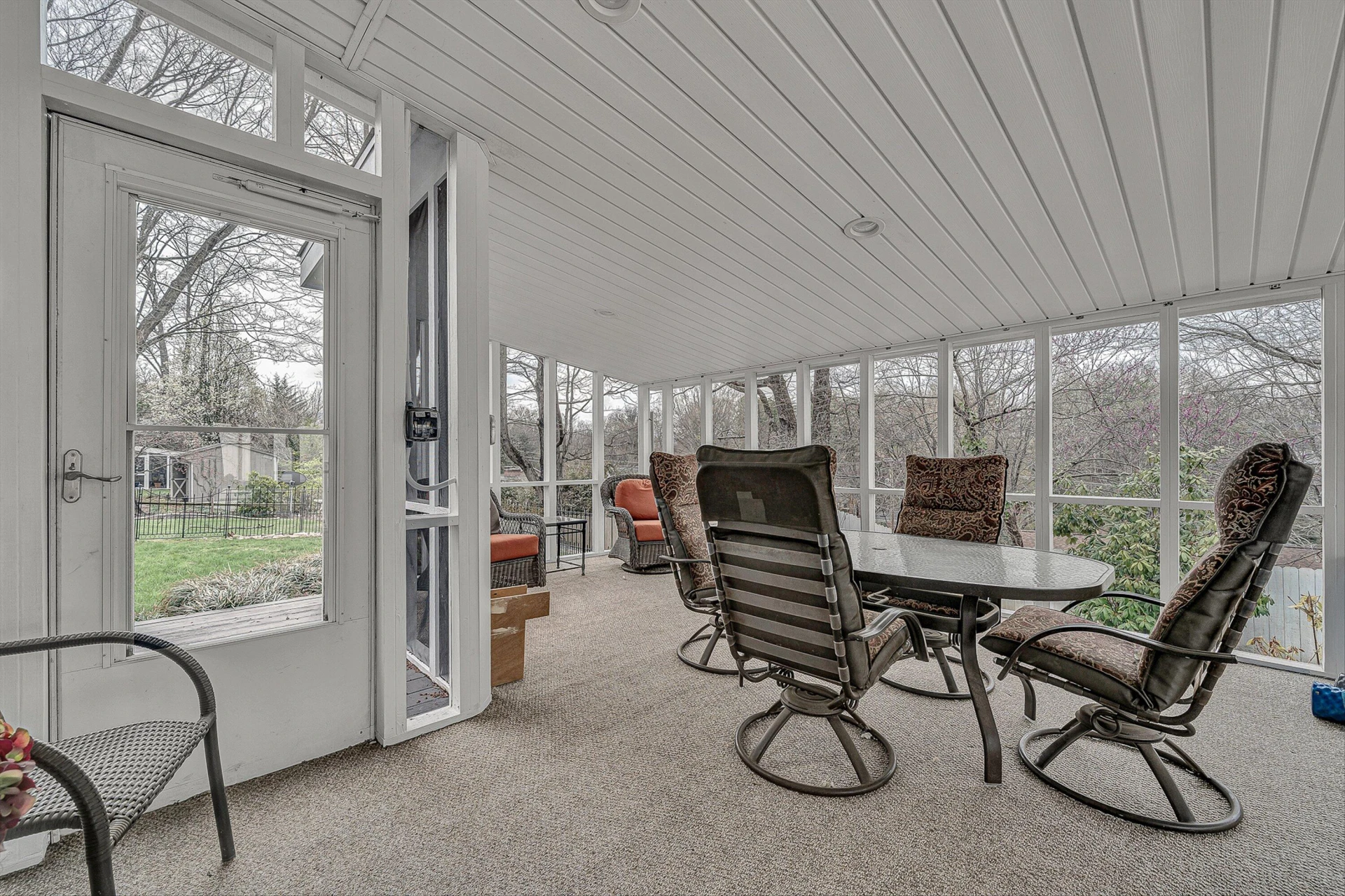 3725 Dogwood LN - Photo 37