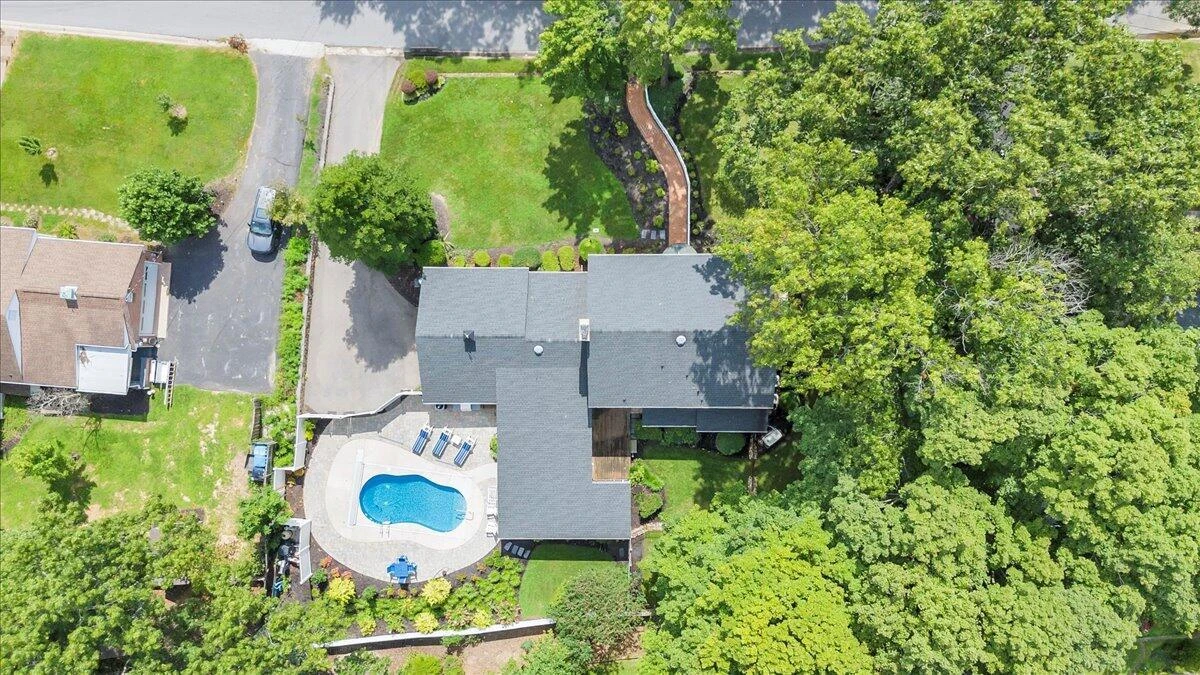 3725 Dogwood LN - Photo 41