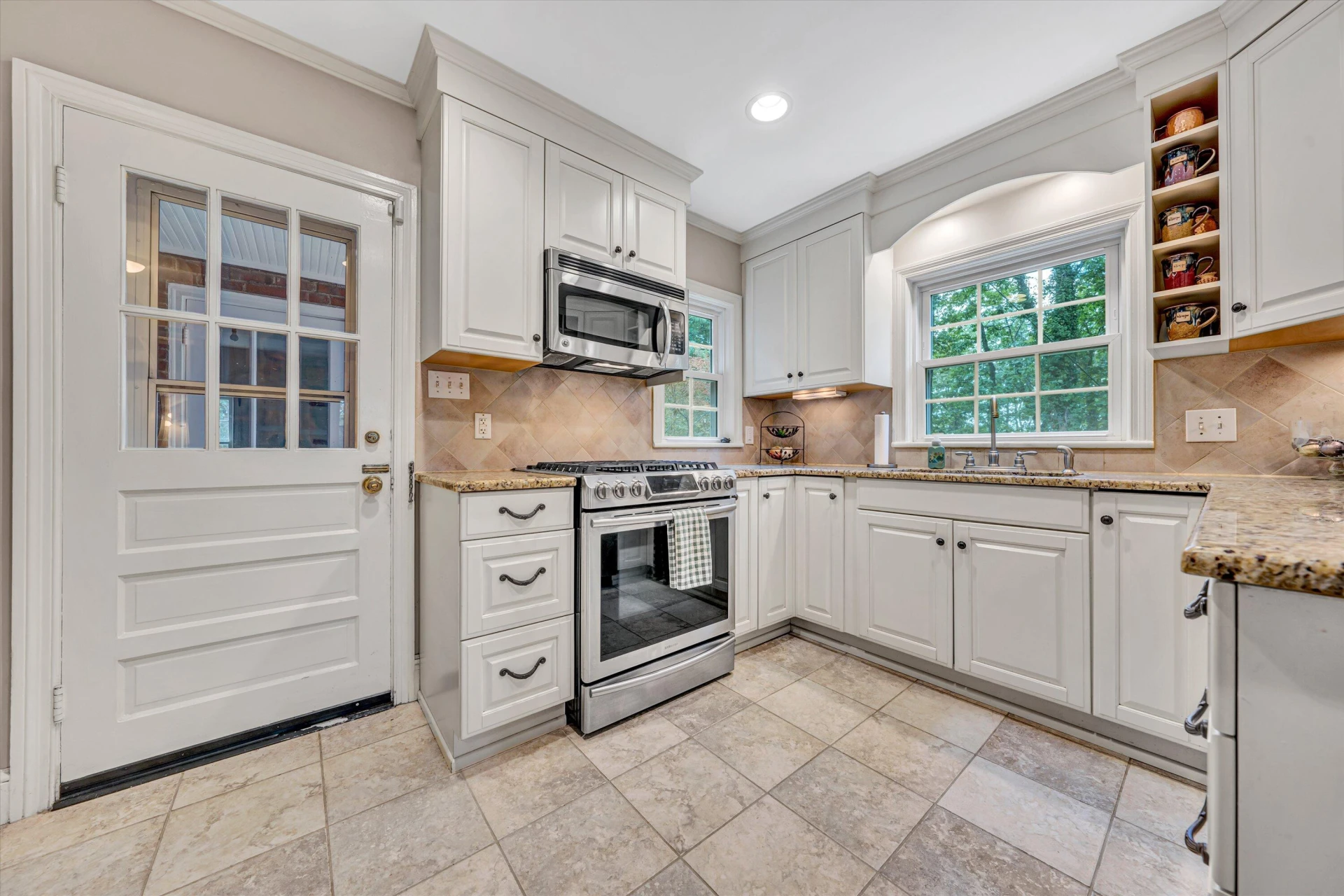 3143 Ridge RD - Photo 20