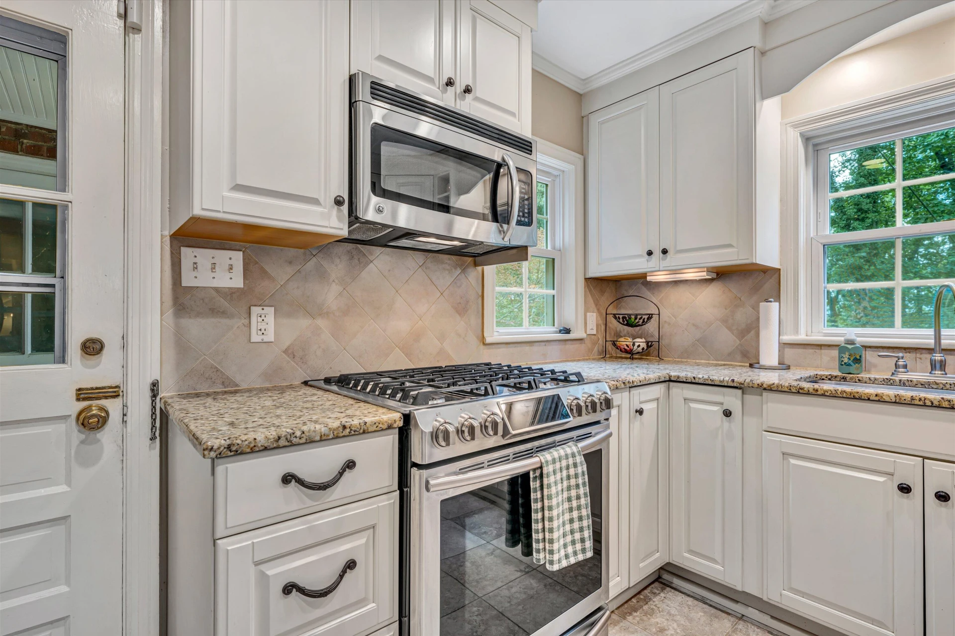 3143 Ridge RD - Photo 24