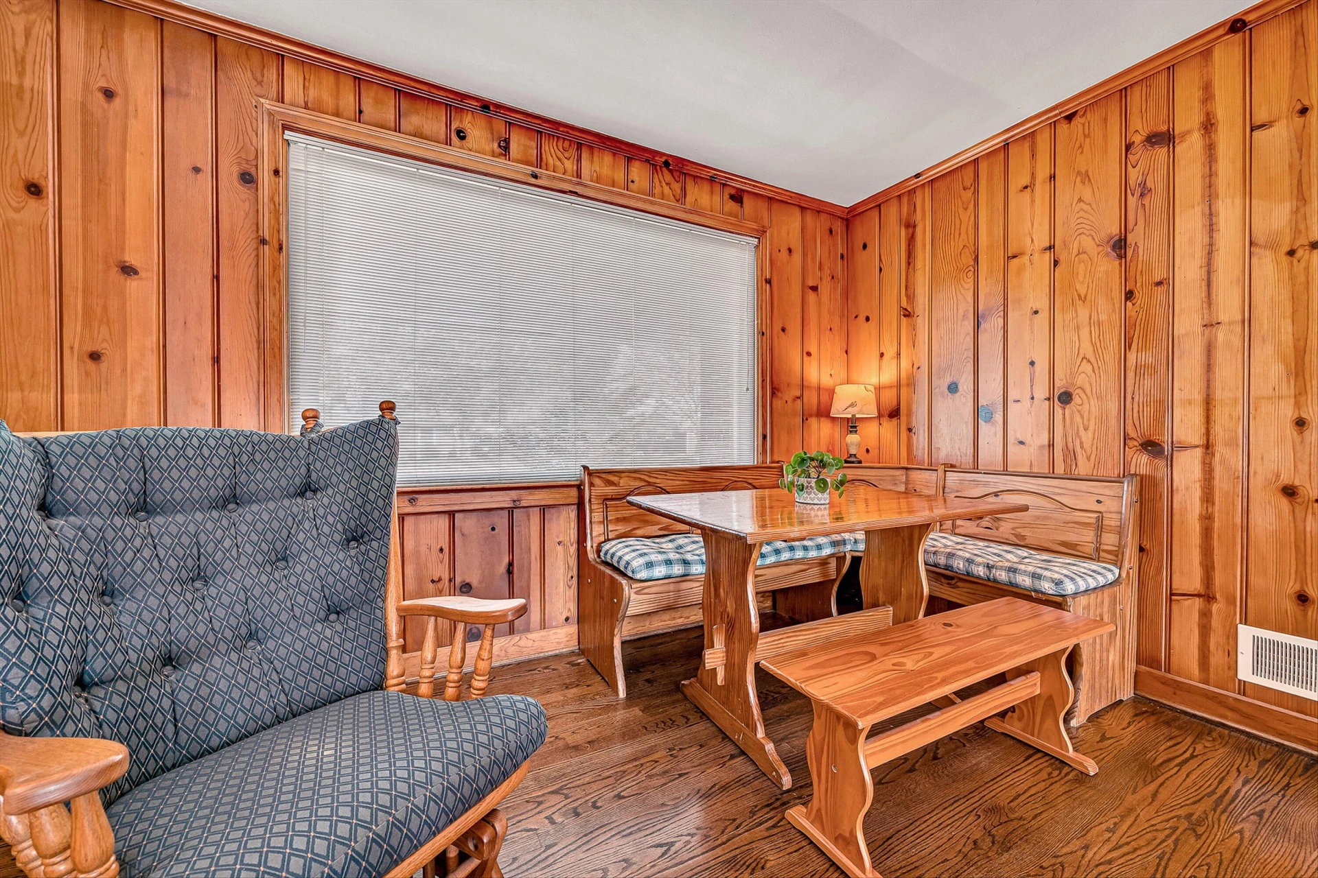 2718 Wilshire AVE - Photo 16
