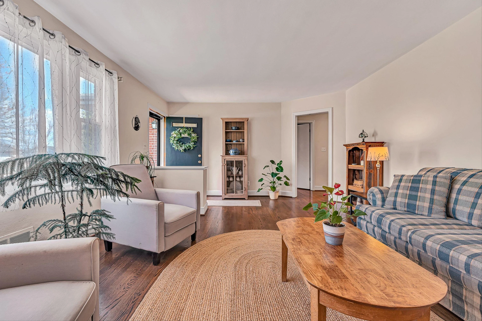 2718 Wilshire AVE - Photo 6