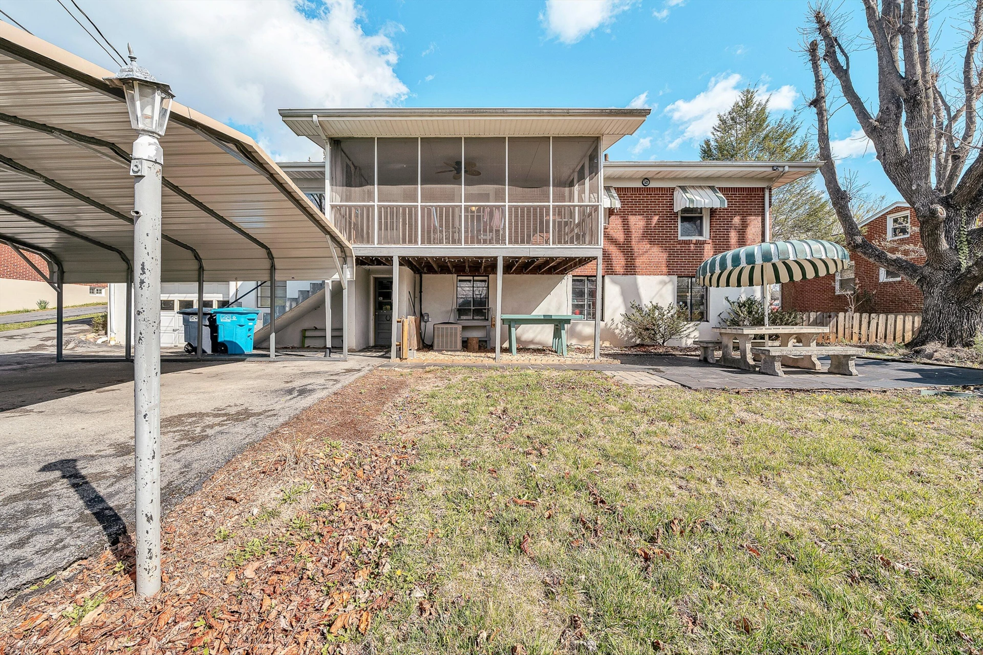 2718 Wilshire AVE - Photo 44