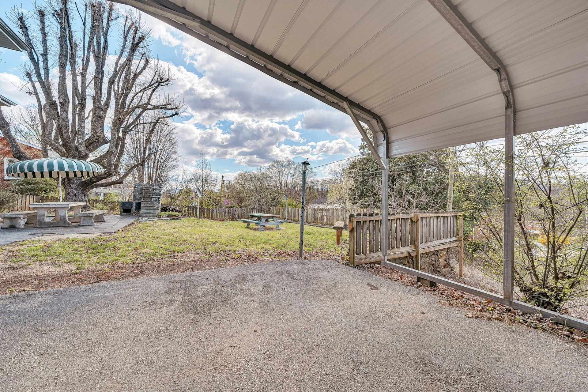 2718 Wilshire AVE - Photo 46