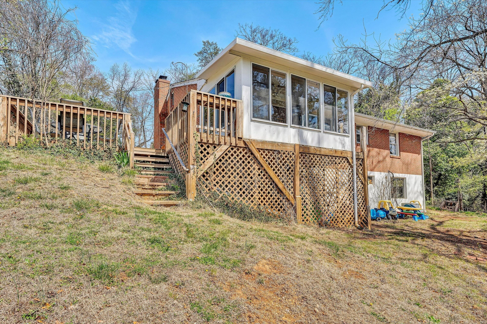 3321 Ledgewood AVE - Photo 32