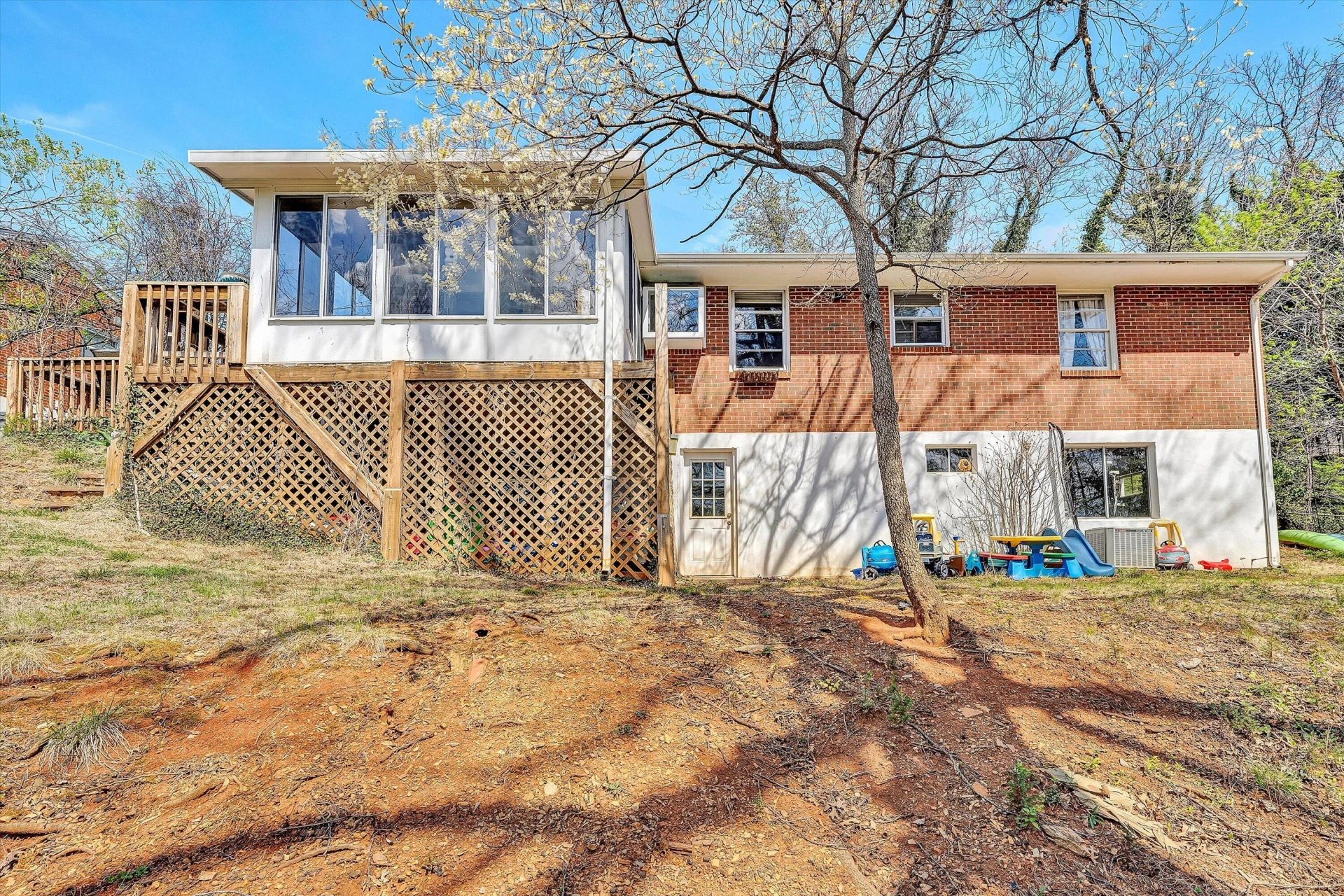 3321 Ledgewood AVE - Photo 33