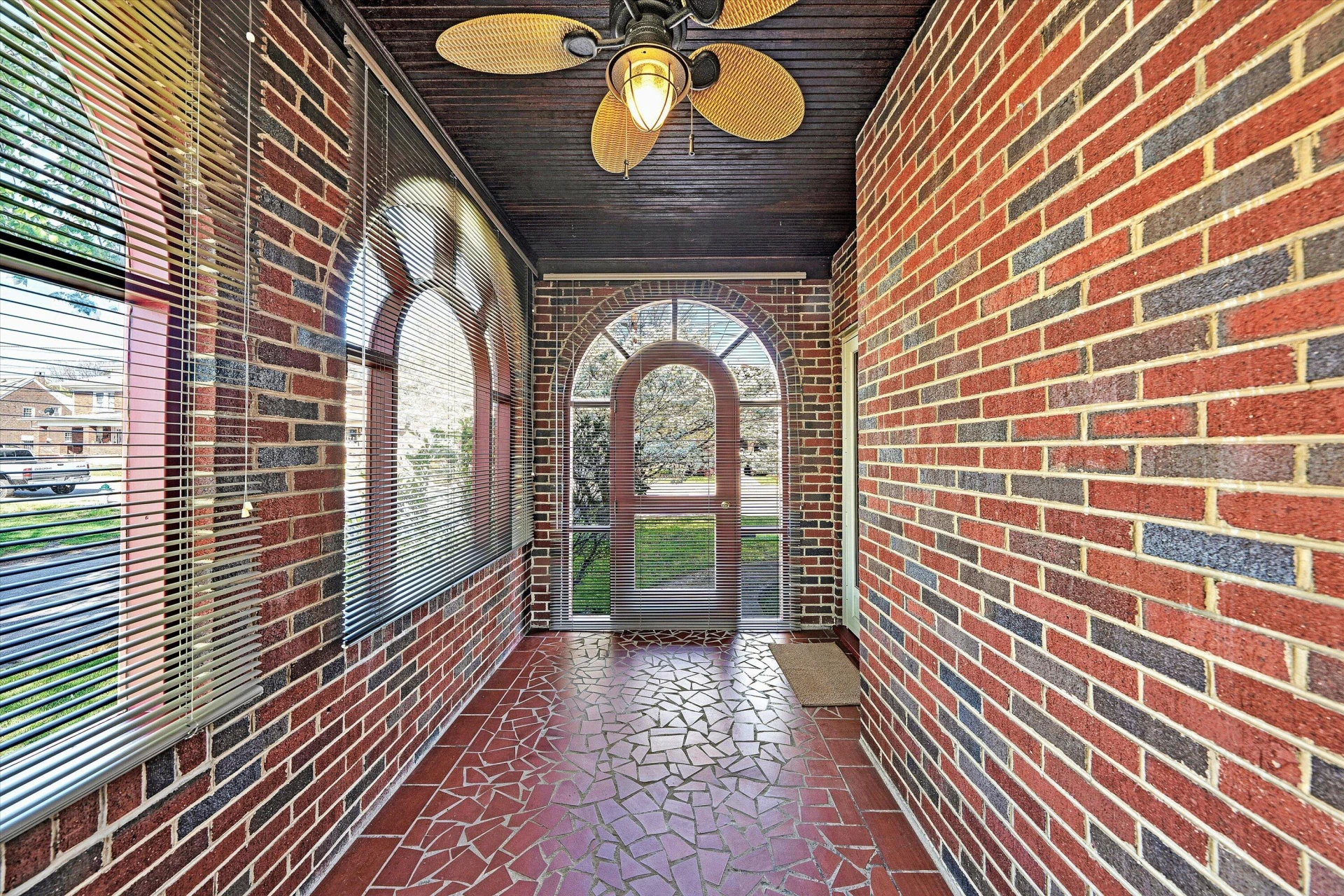 2903 Huntington BLVD - Photo 13
