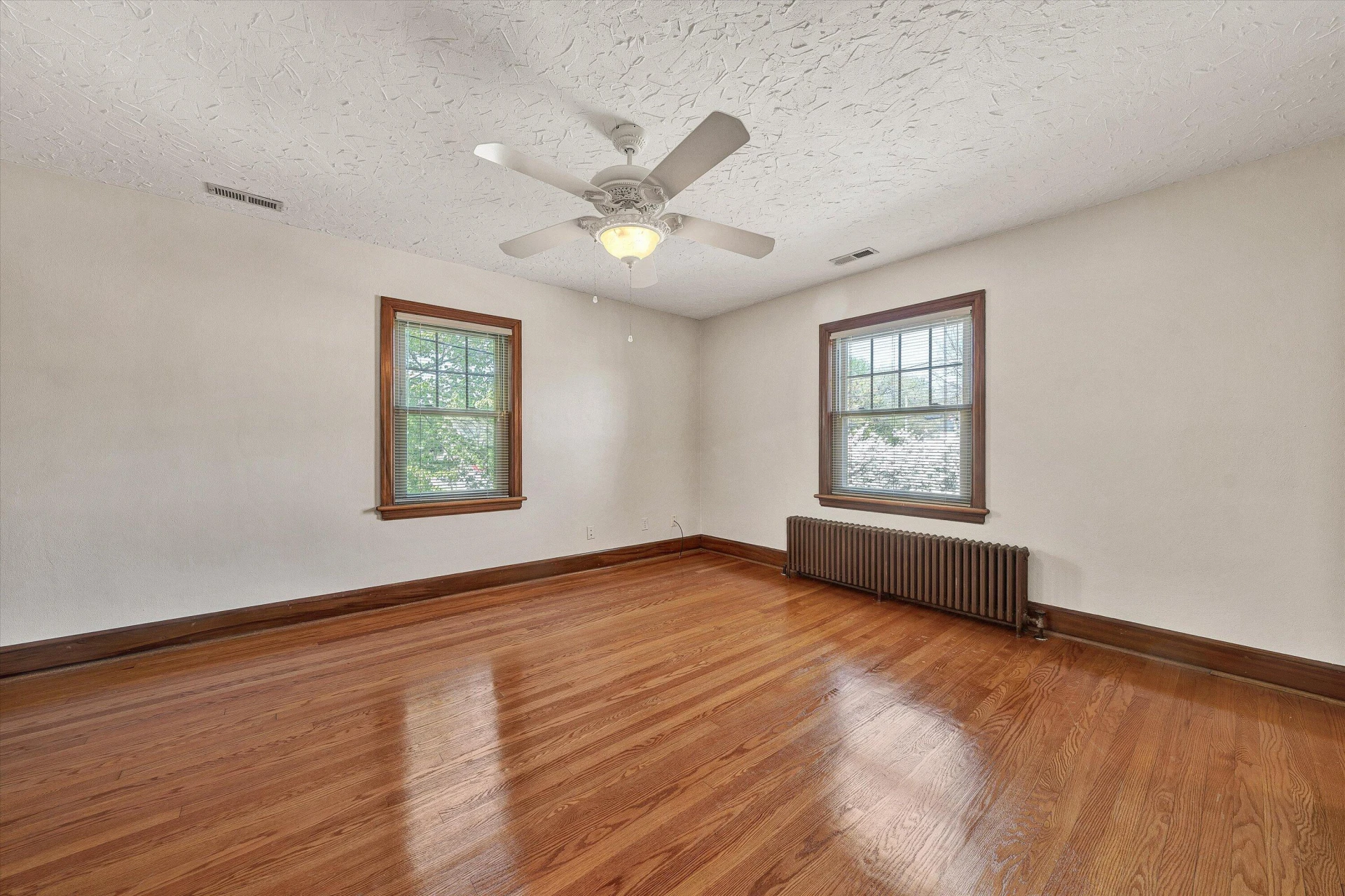 2903 Huntington BLVD - Photo 33