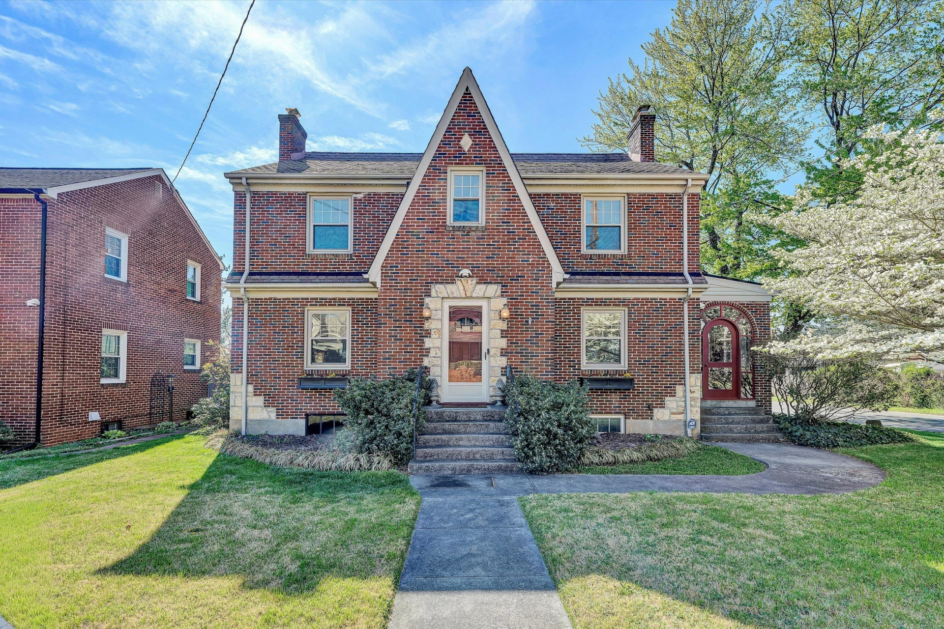 2903 Huntington BLVD - Photo 4