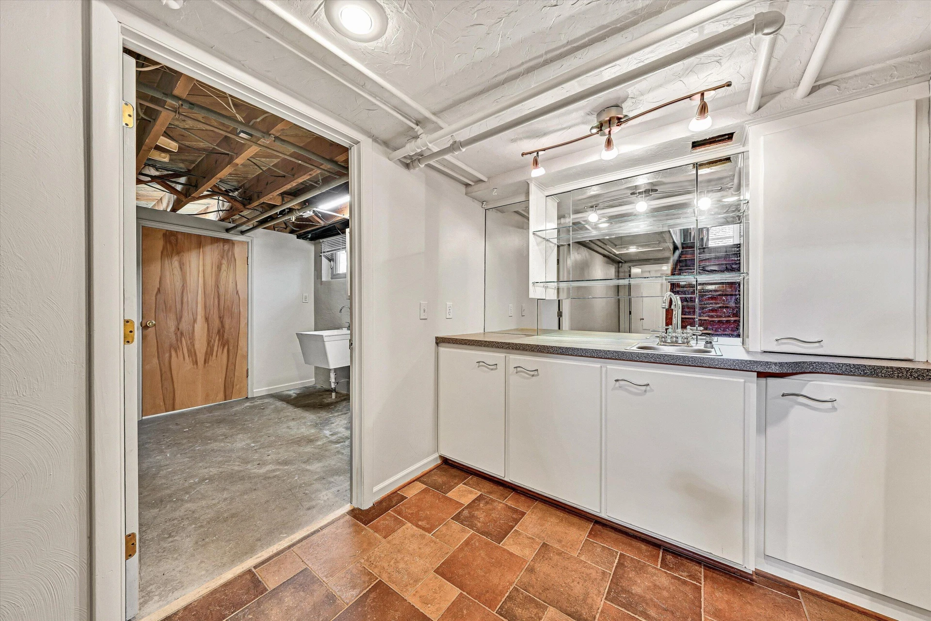 2903 Huntington BLVD - Photo 41