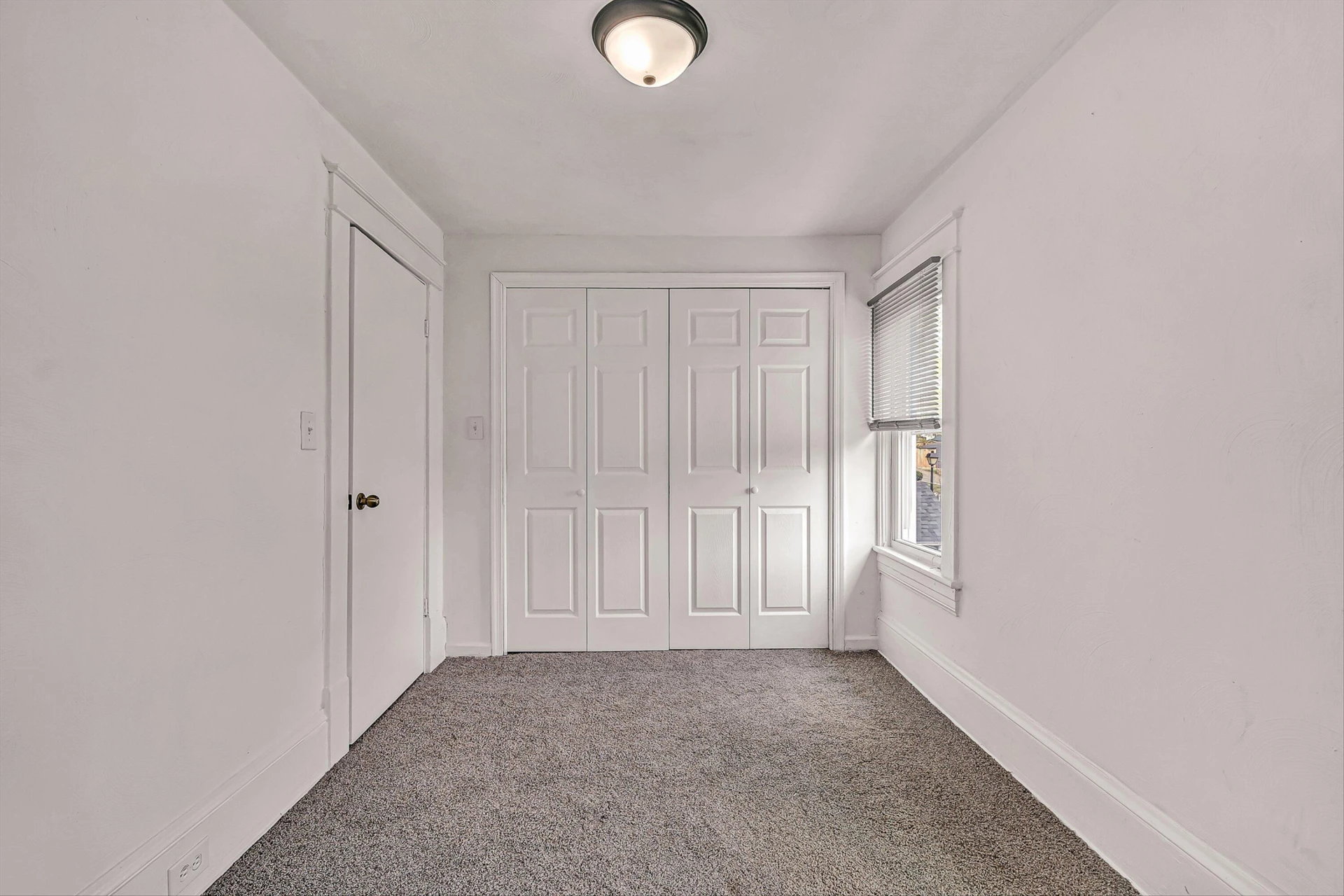 1001 Woodrow AVE - Photo 23