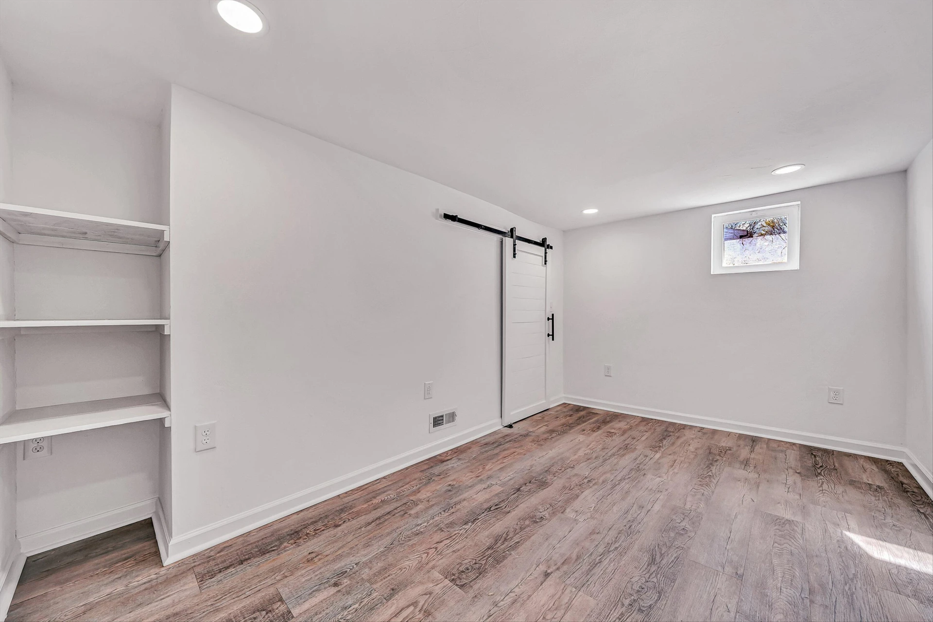 1001 Woodrow AVE - Photo 26