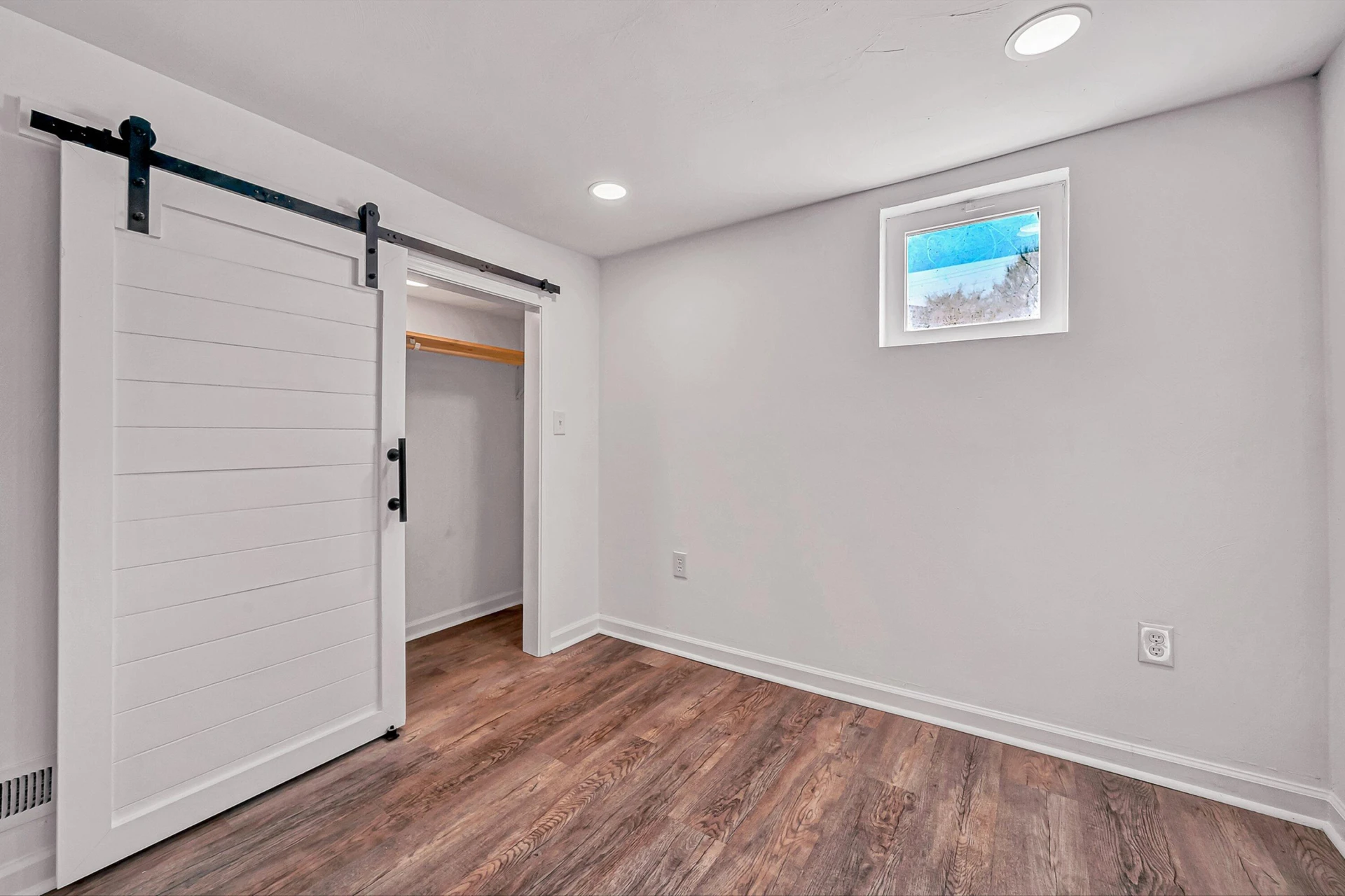 1001 Woodrow AVE - Photo 28