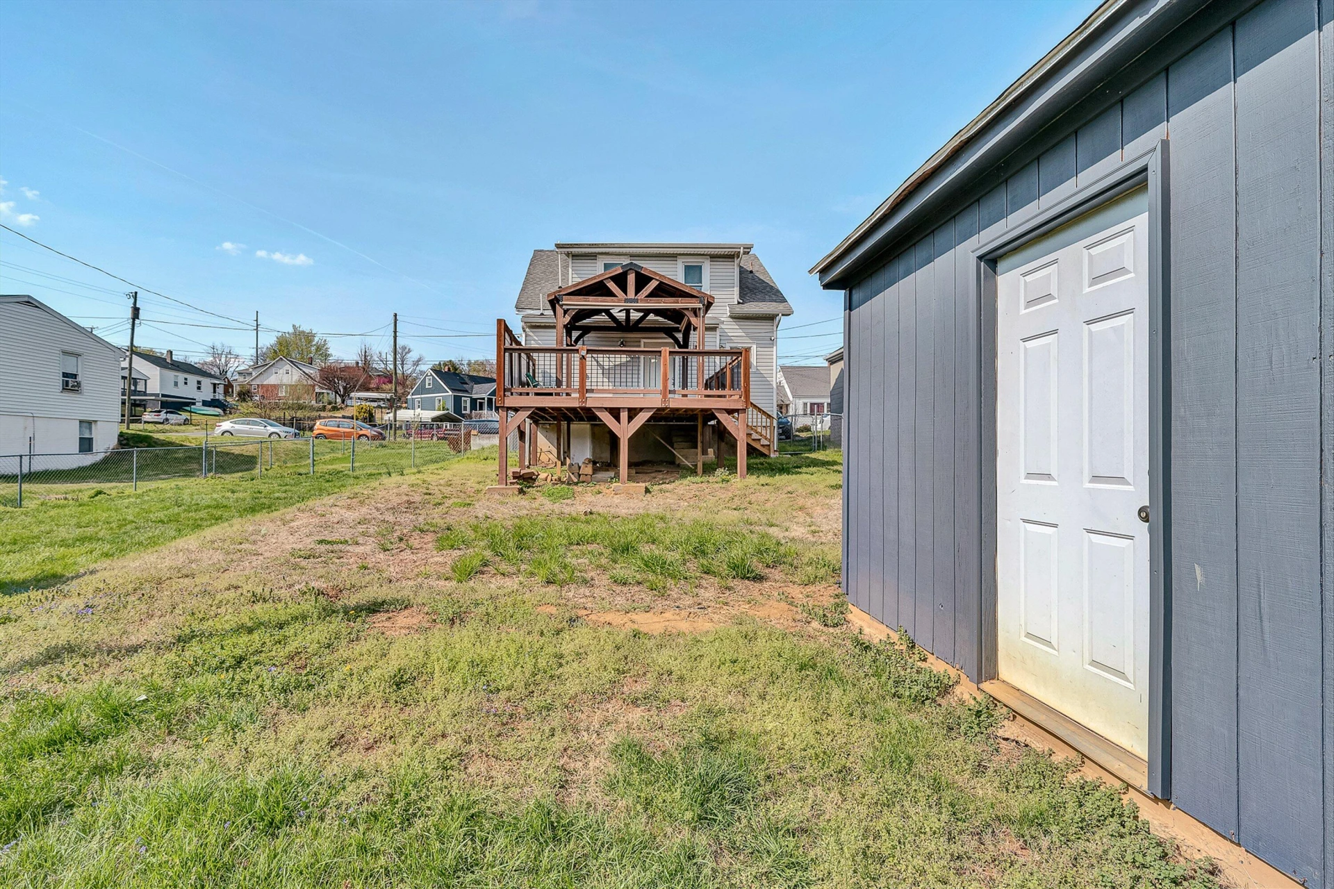 1001 Woodrow AVE - Photo 35