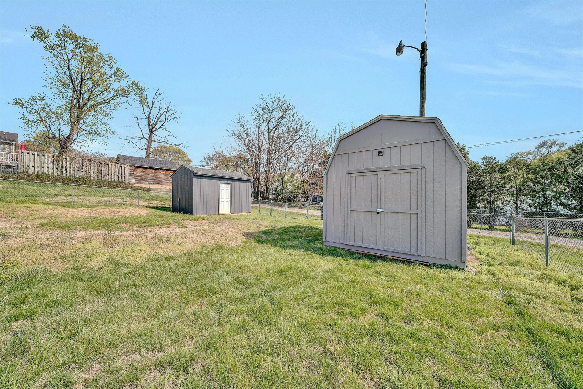 1001 Woodrow AVE - Photo 36